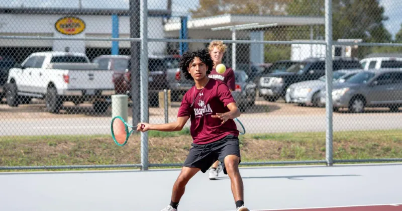 Newcomer Ramirez, veteran Barnett headline Columbia's undefeated district champs