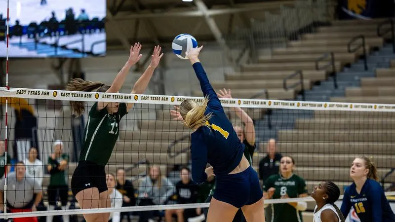 Lion Volleyball Falls to Southeastern in Straight Sets