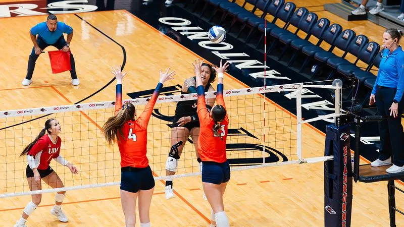 Tu'ufuli reaches 1,000 kills as UIW Volleyball Sweeps Corpus Christi