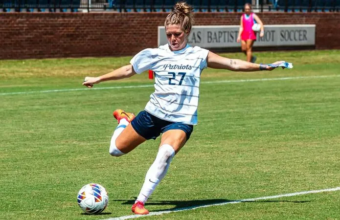 Patriots Top UT Permian Basin 4-0 on Senior Day