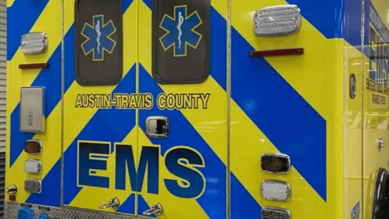 One dead, two others injured in SE Austin crash