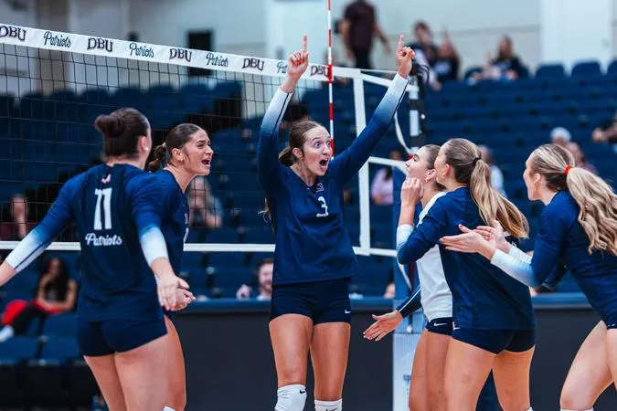 Patriots Take Down Sul Ross State in Straight Sets