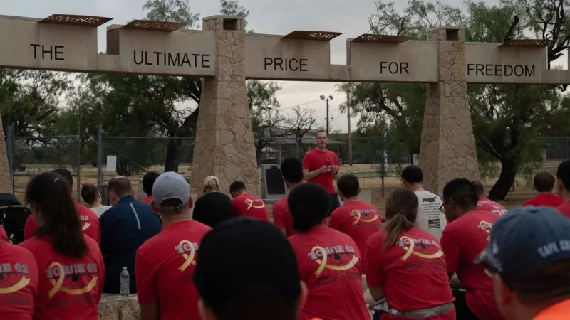 Dyess Airmen, community honor TORQE 62 crew with memorial 5K
