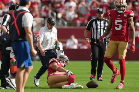 Report: 49ers' Kyle Juszczyk (knee) could miss 'couple' weeks