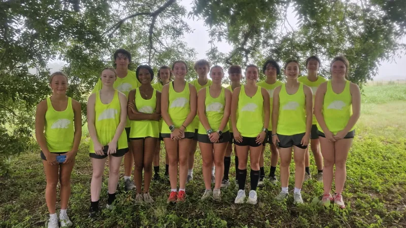 BURTON CROSS COUNTRY COMPETES IN SHINER INVITATIONAL
