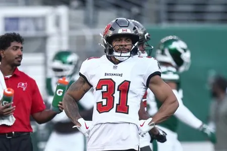 Buccaneers say S Antoine Winfield Jr. (rib) out 2-4 weeks