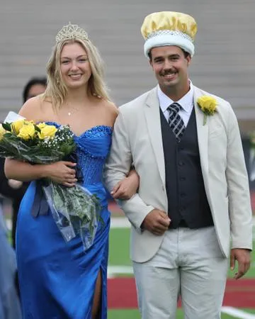 Royalty on and off the court: Hill and Henderson named Homecoming King and Queen
