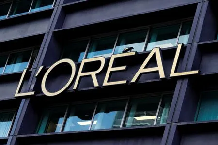 L'Oreal taps advisers to explore unloading chemical-related liabilities, WSJ reports