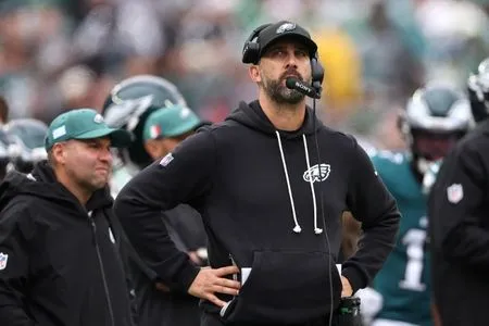 Eagles take drop-in travel approach to London game vs. Jaguars