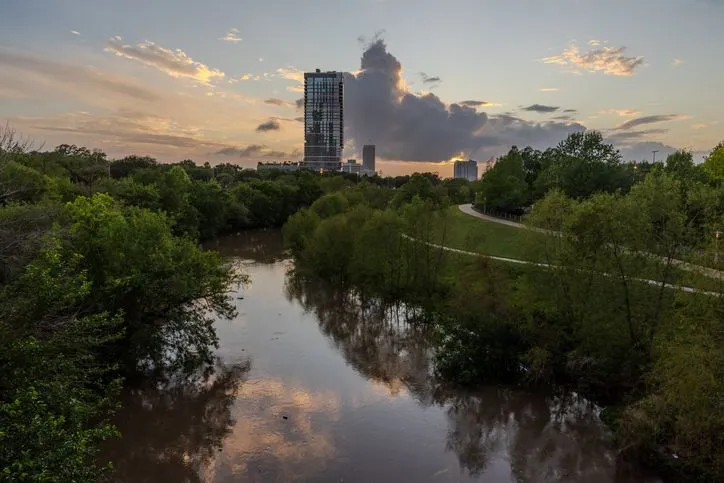 Man's Body Recovered From Buffalo Bayou in East Houston