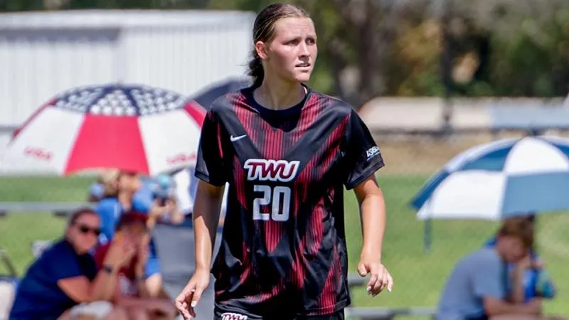 FRYE ANCHORS TWO SHUTOUTS TO EARN LSC WEEKLY HONOR