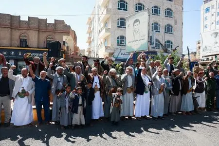 More than 200,000 people displaced since fighting in Yemen began, says UN agency