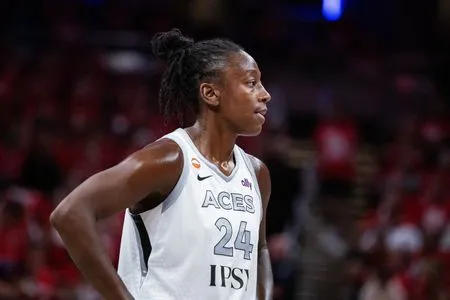 Aces G Jewell Loyd (leg) ruled out for Game 2 vs. Valkyries