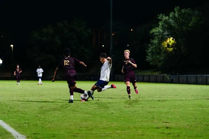 Jones, Zabek Score as Hilltoppers Shut Out Texas A&M International