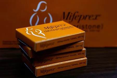 Analysis-US states label abortion drugs a 'public nuisance' in bid to curb access