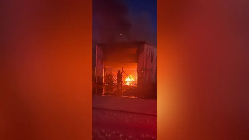 1 injured escaping commercial structure fire in Perryton