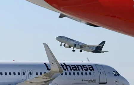 Lufthansa, Air India suspend flights to Riyadh after Houthi attacks