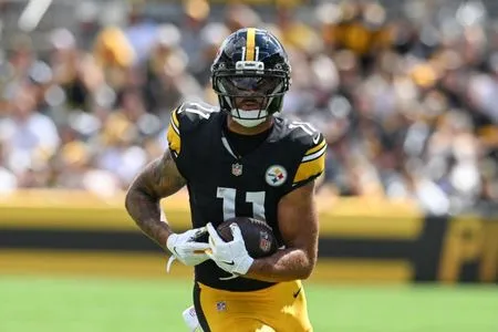 Steelers WR Michael Pittman Jr. (foot) to miss multiple games