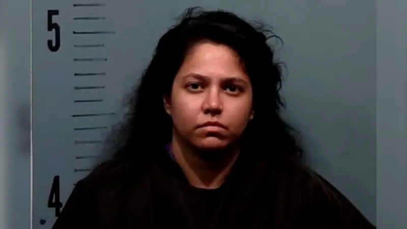 Mother indicted in Abilene in death of 3-year-old stabbed outside police department