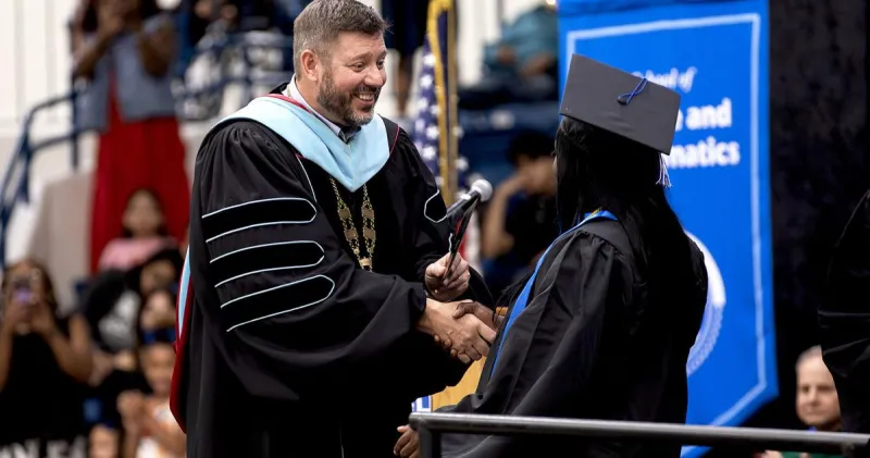 AC board of trustees announce contract extension for Simon