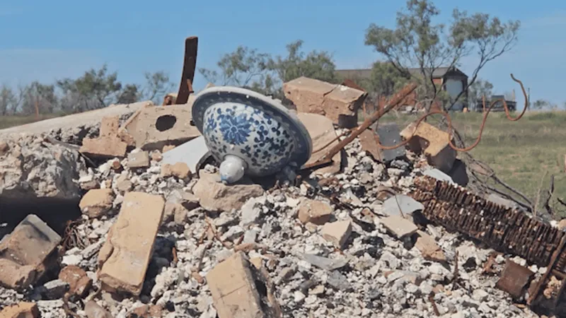 Stinky Fire debris cleanup gets green light