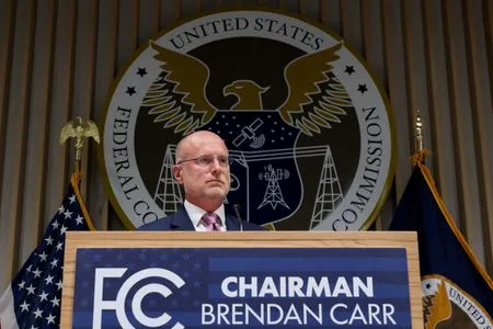 FCC chief defers to Pentagon on airing US execution on TV networks