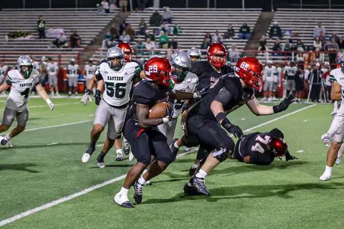 Lobos Take On Rams