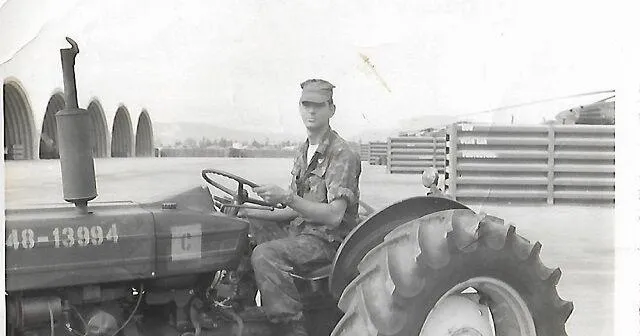 Marine Corps veteran enlisted during Vietnam war despite his parents' objections