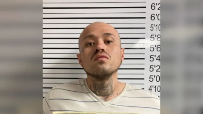 Plainview police seek suspect after man shot