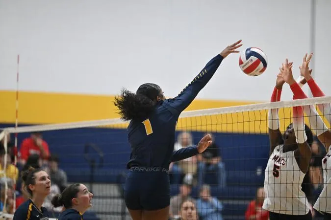 VB: Rams Fall in Five-Set Thriller at Mid-America Christian
