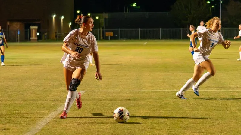 Women's Soccer Collects First Draw of 2026