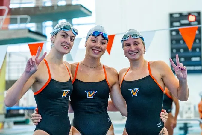 Meulebeek Qualifies for NCAA Zones, Deroide Breaks Program Record in First Day of Rice Fall Splash