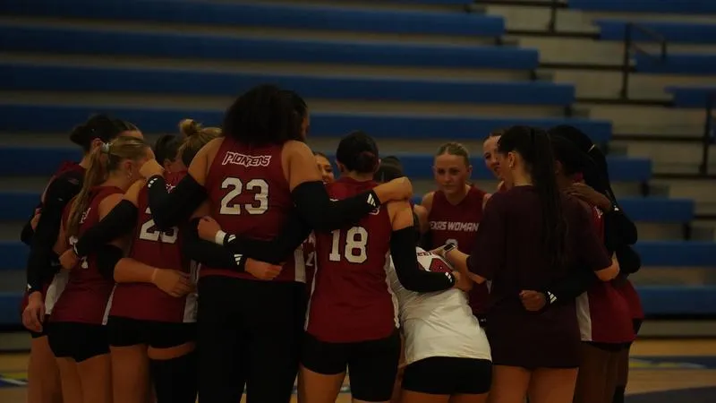 TWU VOLLEYBALL DROPS HOME MATCH TO ST. EDWARD'S