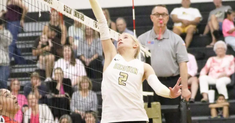 Lady Matadors sweep Veterans Memorial