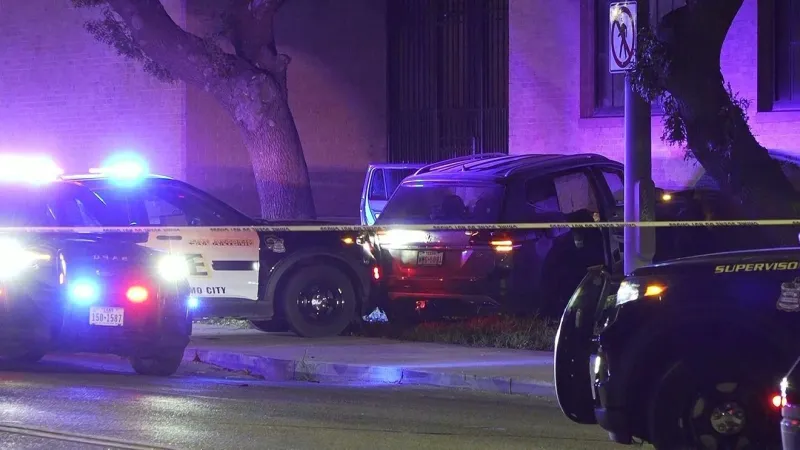 Downtown bar fight ends in shooting leaving one man in critical condition