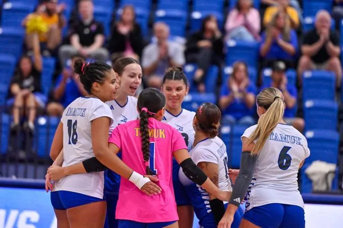 Javelinas finish up weekend 2-0, improve to 8-1 in LSC