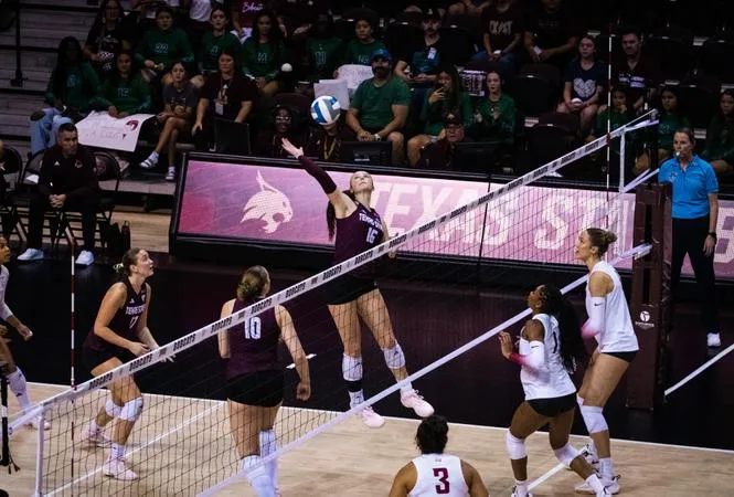 Bobcats Fall to Cougars at Home