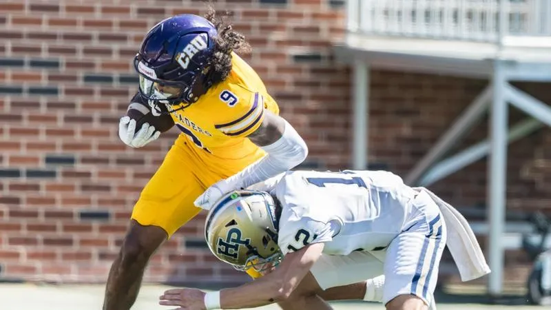 Football opens conference play with win over Howard Payne