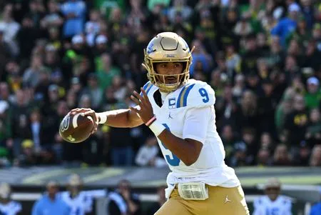 UCLA QB Nico Iamaleava (leg) leaves game vs. Oregon