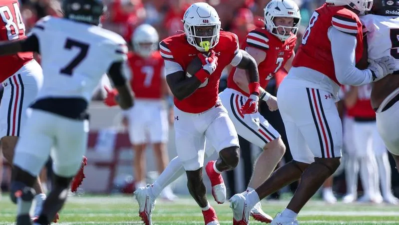 Lamar Survives Late UIW Surge to Secure Fourth-Straight Win