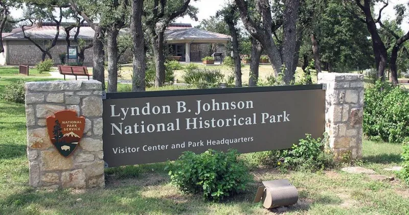 LBJ Park plans moon viewing