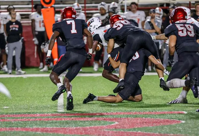 Lobos Square Off Against Rams