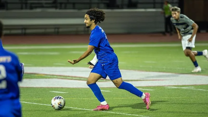 Men's Soccer: Men's Soccer Stretches Streak to Five
