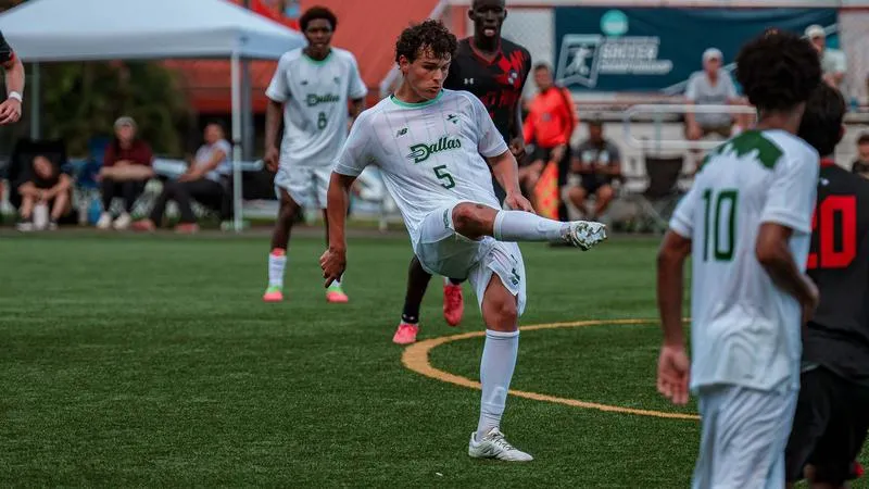 Comets' Home Unbeaten Streak Ended by #2 Mustangs