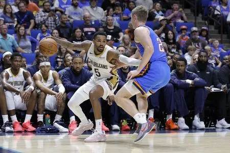 Pelicans being cautious with G Dejounte Murray's toe contusion
