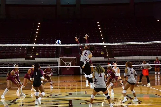 Volleyball Digs Deep To Earn 3-1 Win Over Alabama A&M