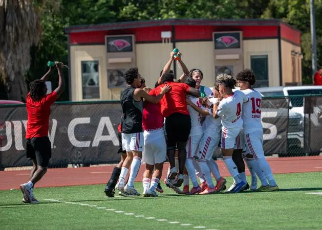 Men's Soccer Scores Four Unanswered in Comeback Win over Southern Indiana