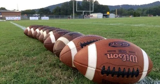 Fairfield scores 28 unanswered in 56-35 win at Westwood
