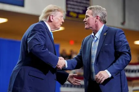 Trump to campaign in Ohio, Alaska with Republicans facing tight races