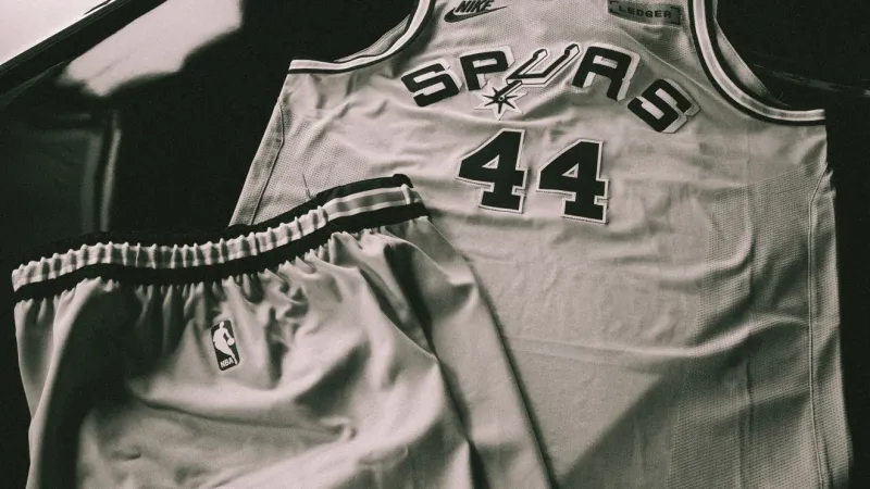 Spurs unveil throwback ABA uniforms for select 2026-27 games, debut Nov. 4